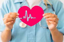 آشنایی با حقوق و تکالیف متقابل بیمار و کادر درمان، پیشگیری از اختلافات حقوقی